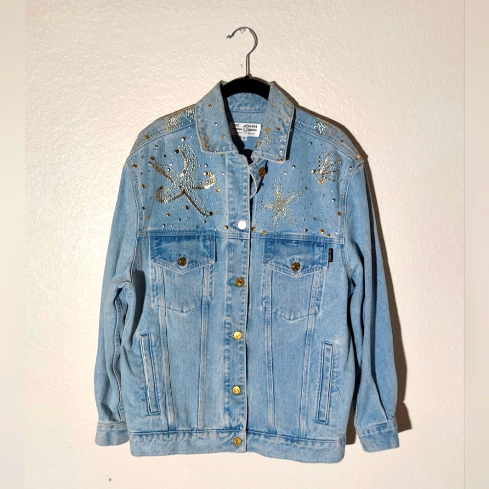 ST. JOHN Signature Jeans Vintage Light Blue Seashell Embellished Denim Jacket